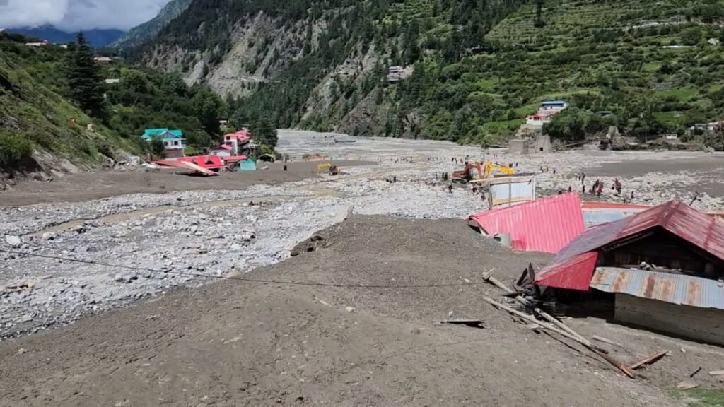 धराली आपदा के कारणों की पड़ताल में जुटे शीर्ष वैज्ञानिक