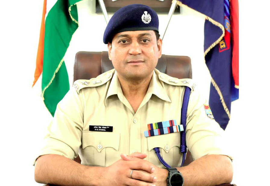 “ऑपरेशन प्रहार” के तहत जुआरियों पर दून पुलिस की सर्जिकल स्ट्राइक “ऑपरेशन प्रहार” के तहत जुआरियों पर दून पुलिस की सर्जिकल स्ट्राइक